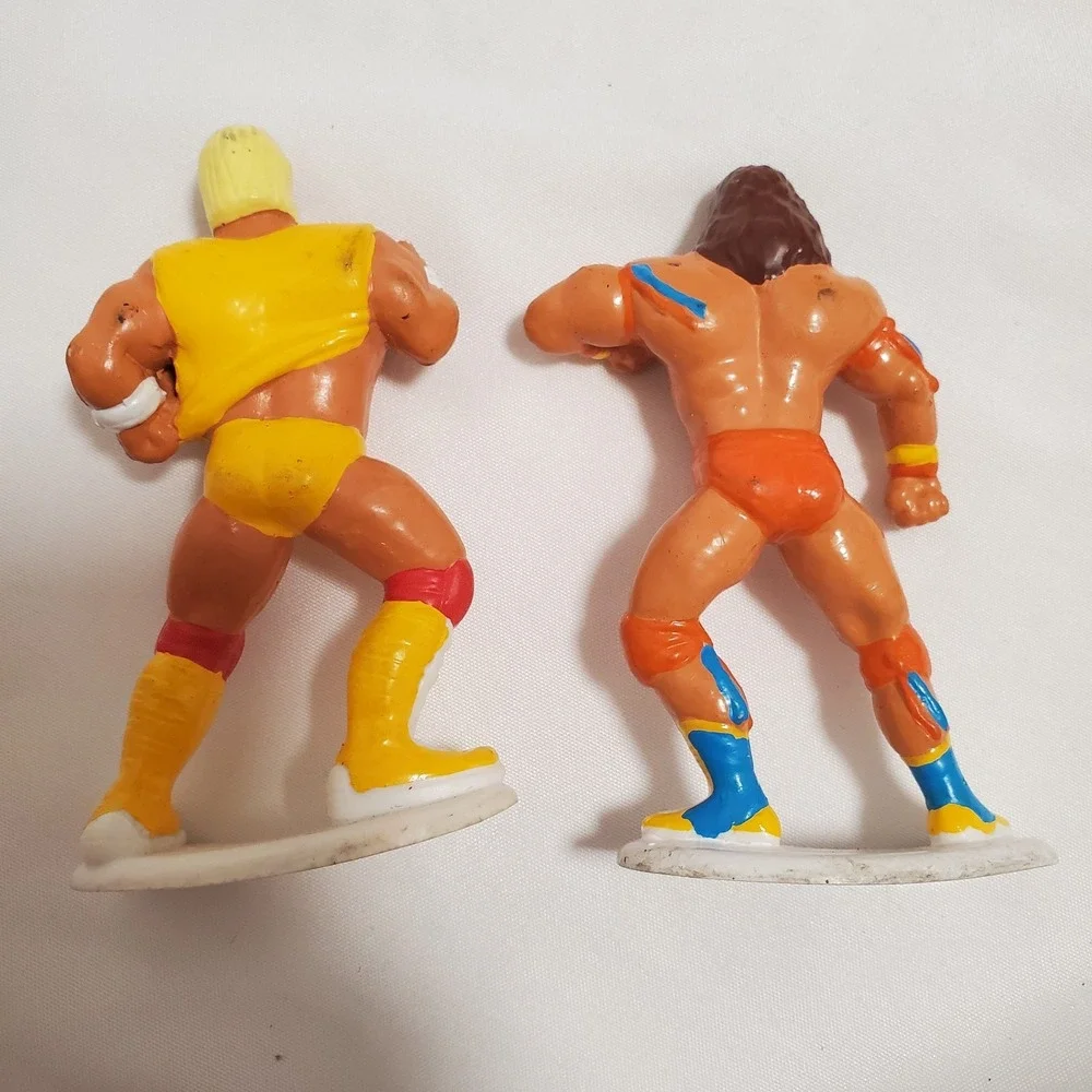 Vintage 1990 WWF Hulk Hogan Ultimate Warrior Applause WWE Figures Titan Sports
